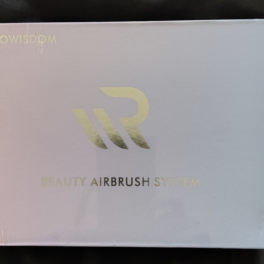 NWT Rhinowisdom Beauty Airbrush System. - Picture 2 of 3